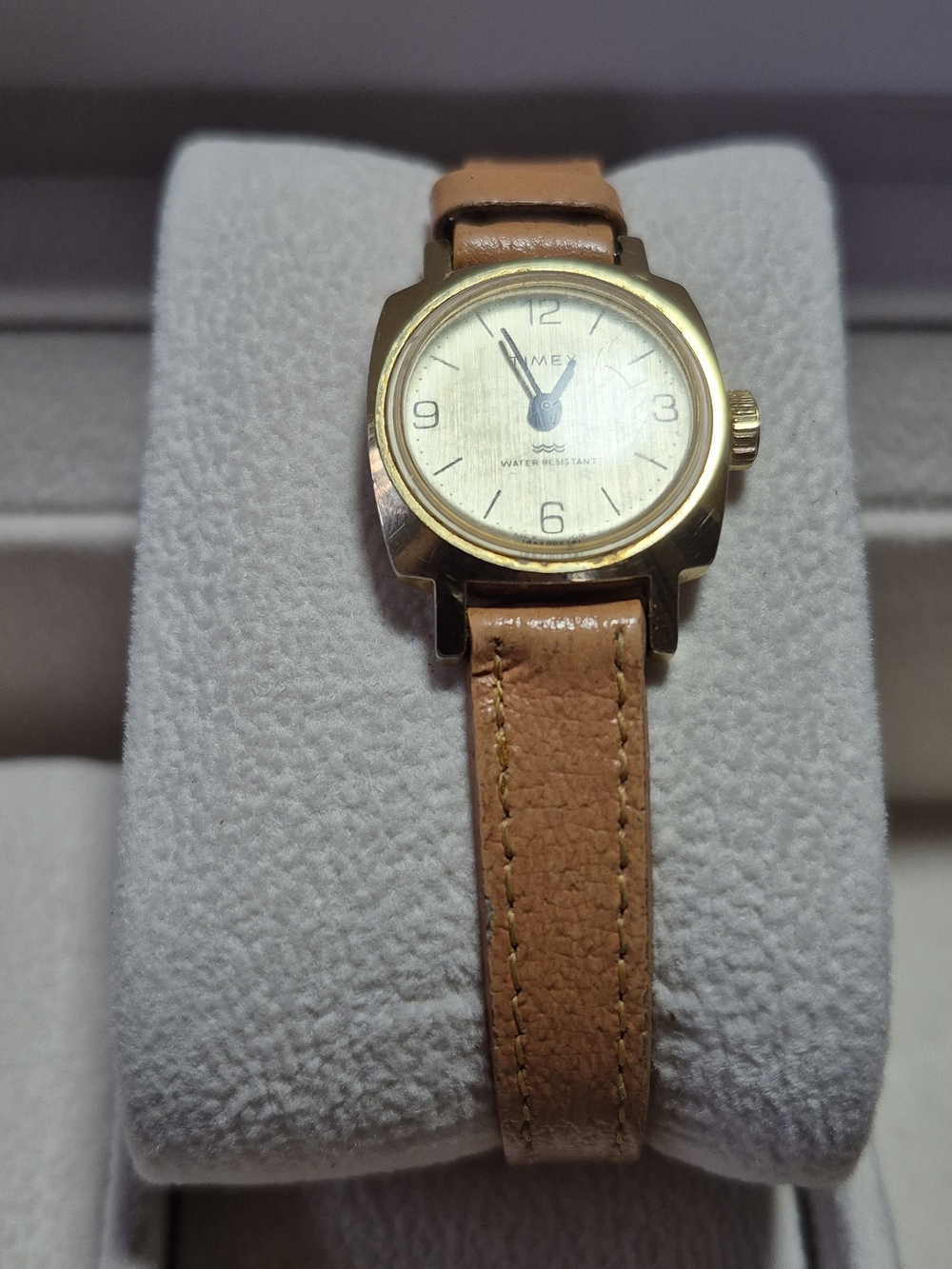 Vintage Timex Ladies Manual Wind Watch Gold Tone Made In Mexico For PartsRepair